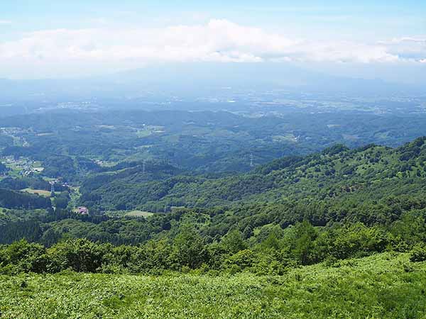 天峰山から岩手山