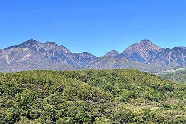 八ヶ岳連峰を望む