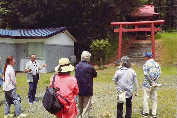 外山神社